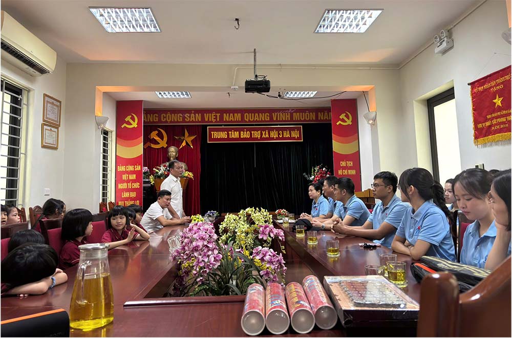 Đại diện Trung tâm có đôi lời phát biểu