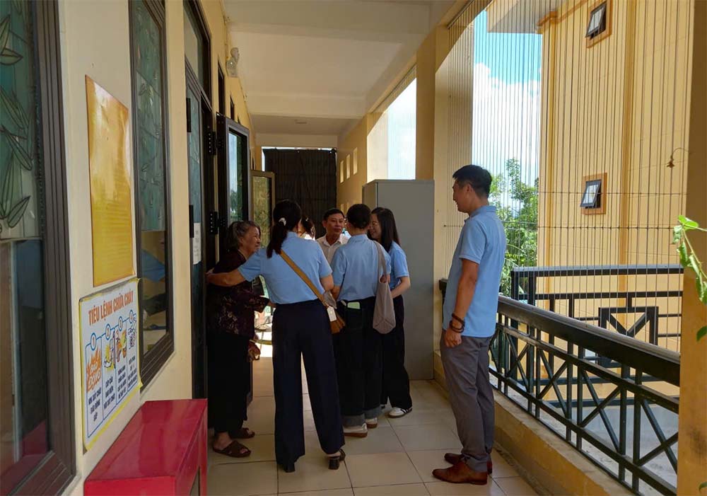 thăm trung tâm bảo trợ xã hội 3